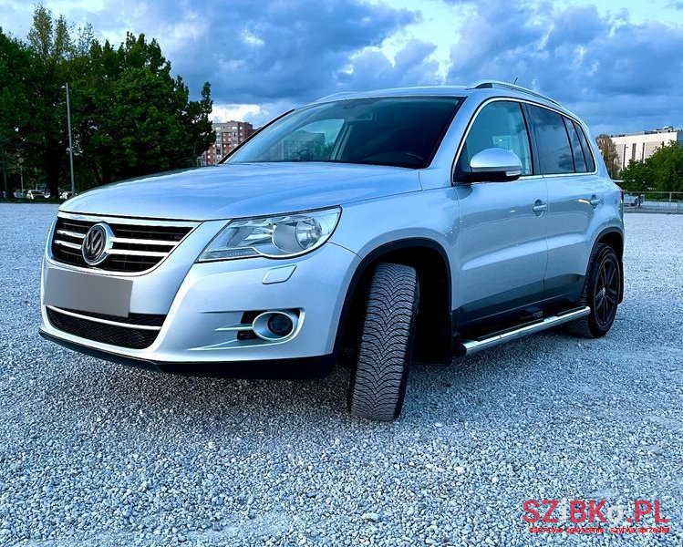 2008' Volkswagen Tiguan photo #4
