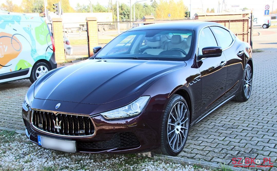 2016' Maserati Ghibli photo #1