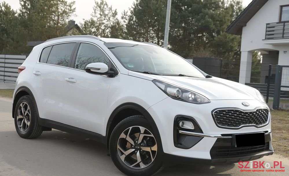 2020' Kia Sportage photo #3