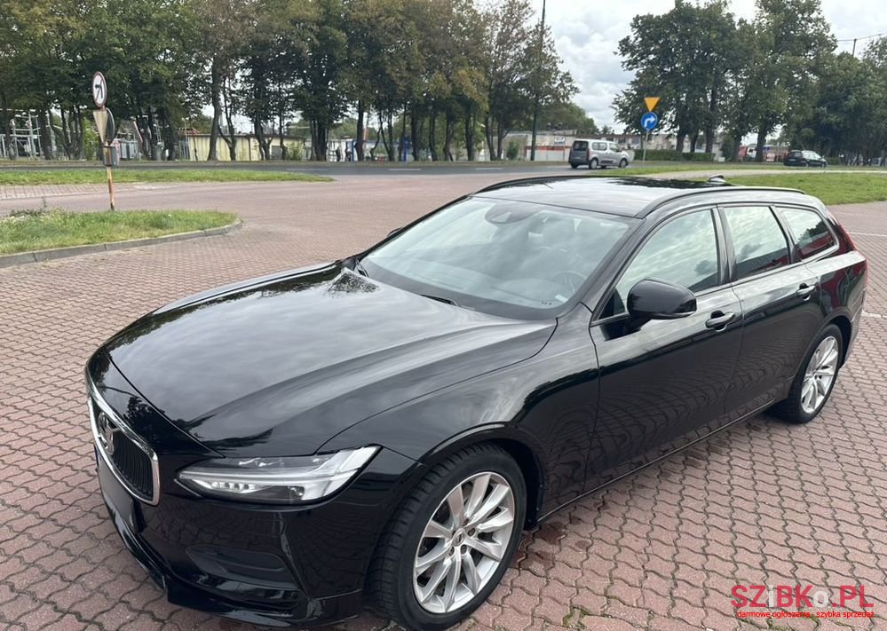 2017' Volvo V90 photo #6