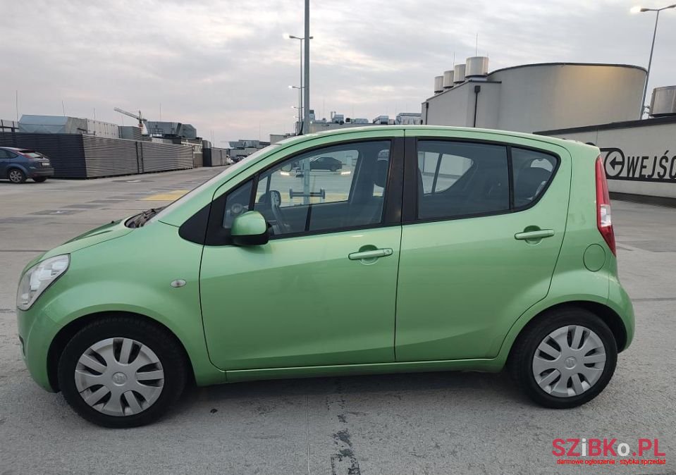 2009' Suzuki Splash photo #3