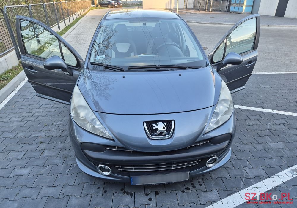 2008' Peugeot 207 1.4 Trendy photo #1