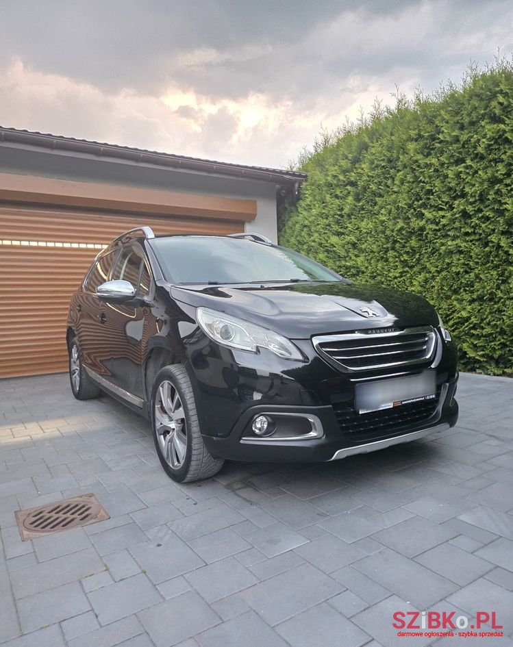 2015' Peugeot 2008 photo #1
