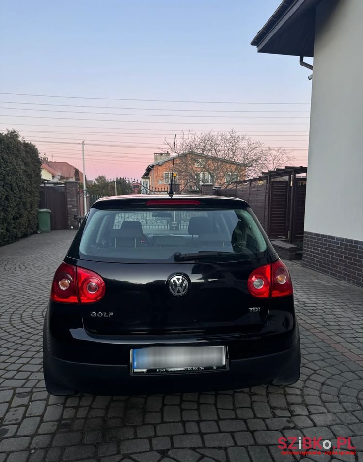 2007' Volkswagen Golf photo #4