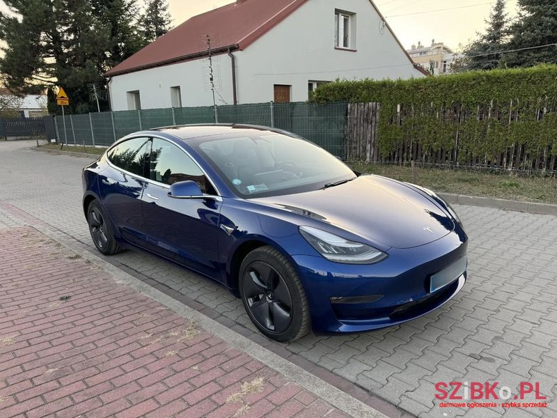 2020' Tesla Model 3 photo #3