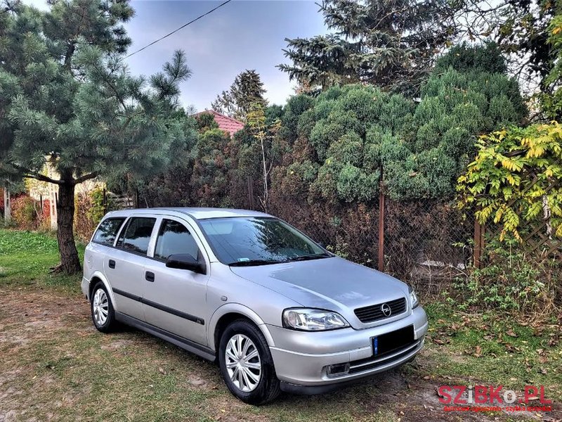 2004' Opel Astra photo #2