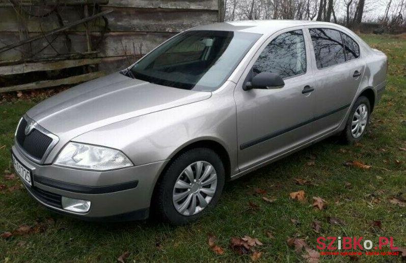 2007' Skoda Octavia photo #1