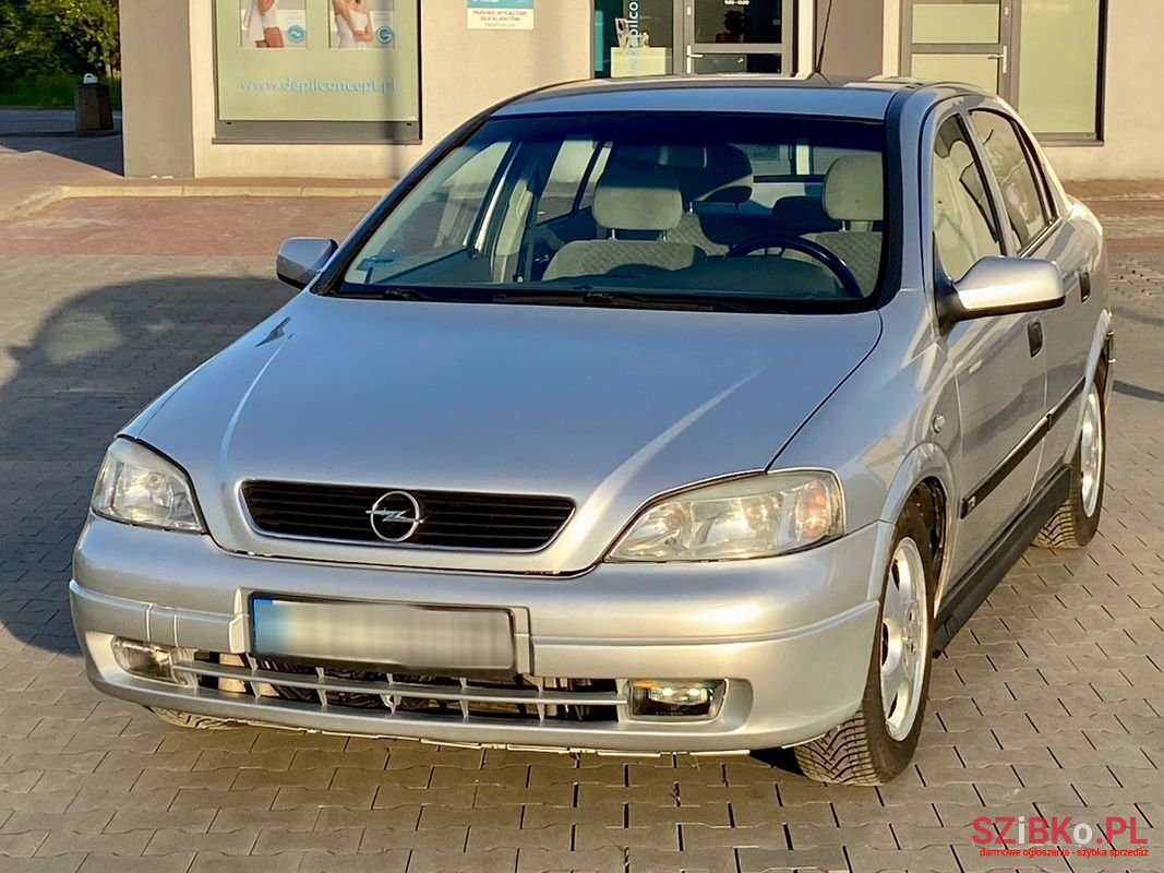 2002' Opel Astra photo #1