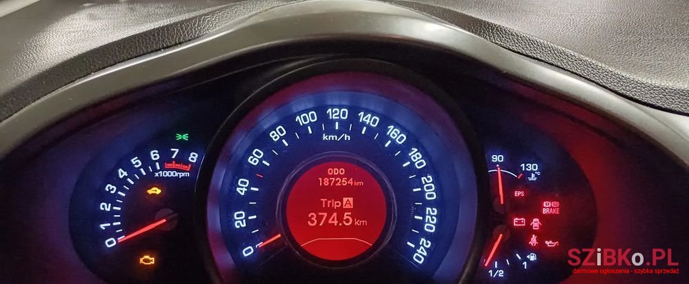 2011' Kia Sportage 1.6 Gdi L 2Wd photo #3