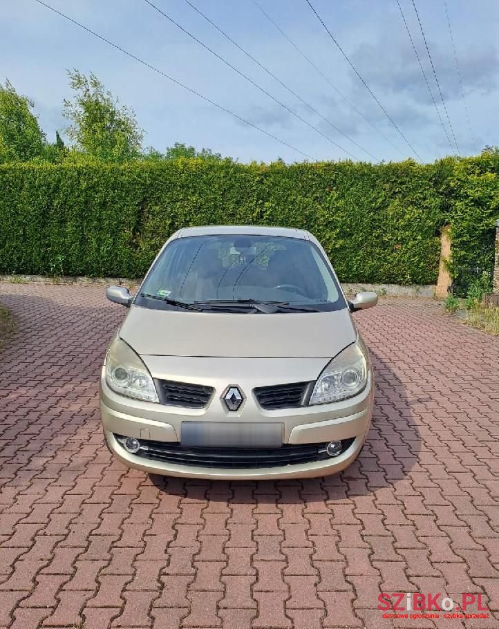 2006' Renault Scenic 1.5 Dci Alize photo #2
