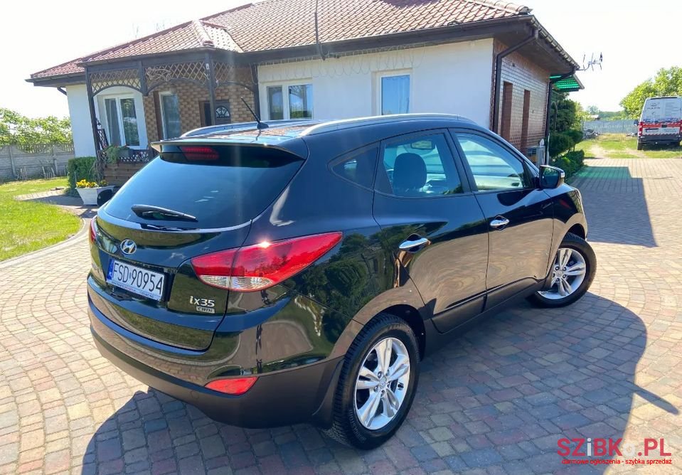 2010' Hyundai ix35 photo #5