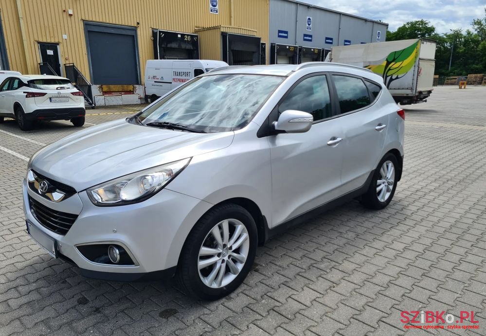 2012' Hyundai ix35 2.0 Crdi Style photo #3