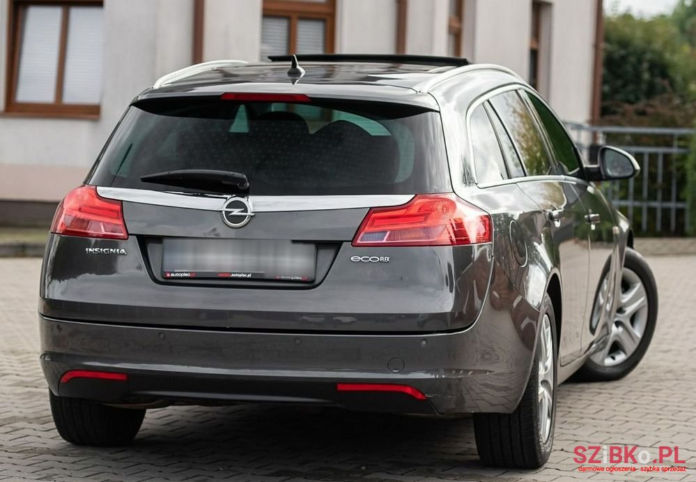 2012' Opel Insignia photo #3