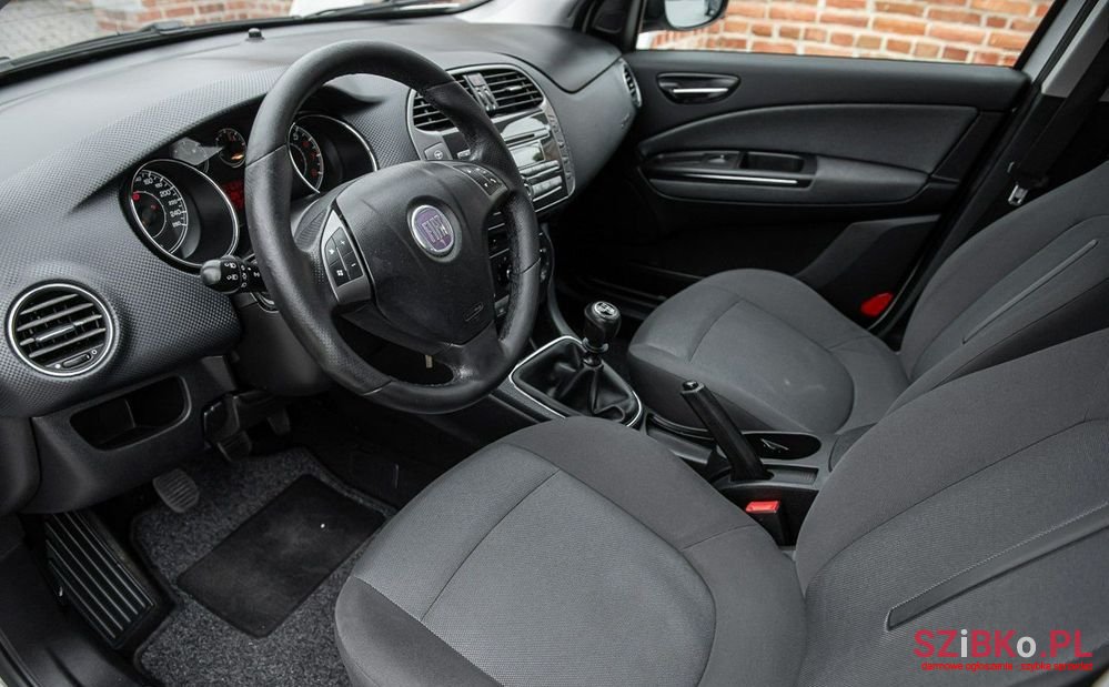 2009' Fiat Bravo photo #6