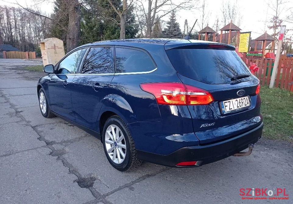 2018' Ford Focus photo #5