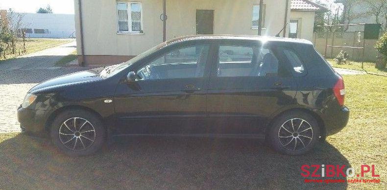 2006' Kia Cerato photo #3