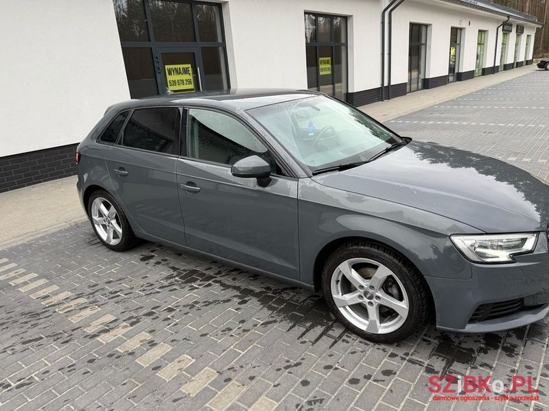 2018' Audi A3 1.6 Tdi Sportback photo #4