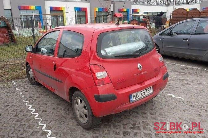 2009' Renault Twingo photo #2