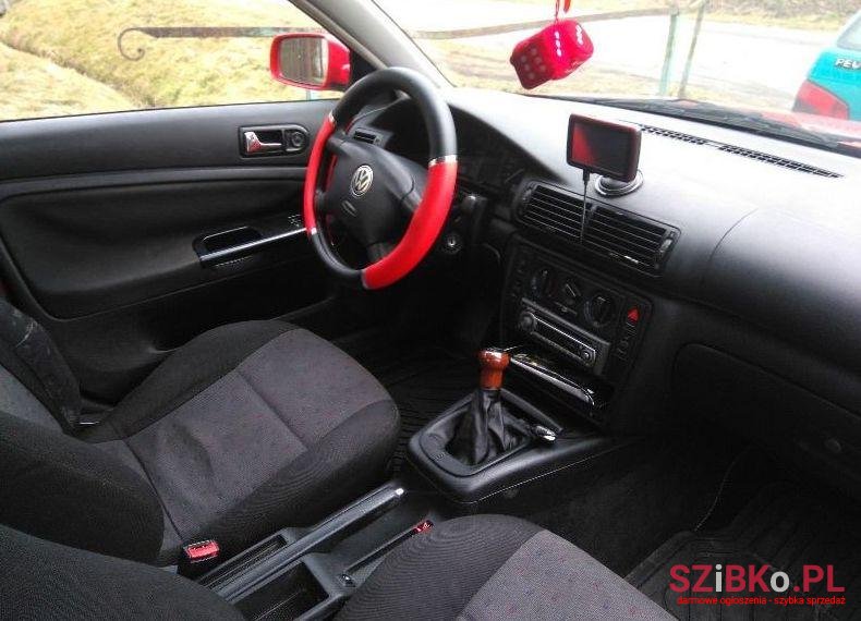 1998' Volkswagen Passat photo #1