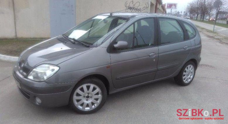 2001' Renault Scenic photo #1