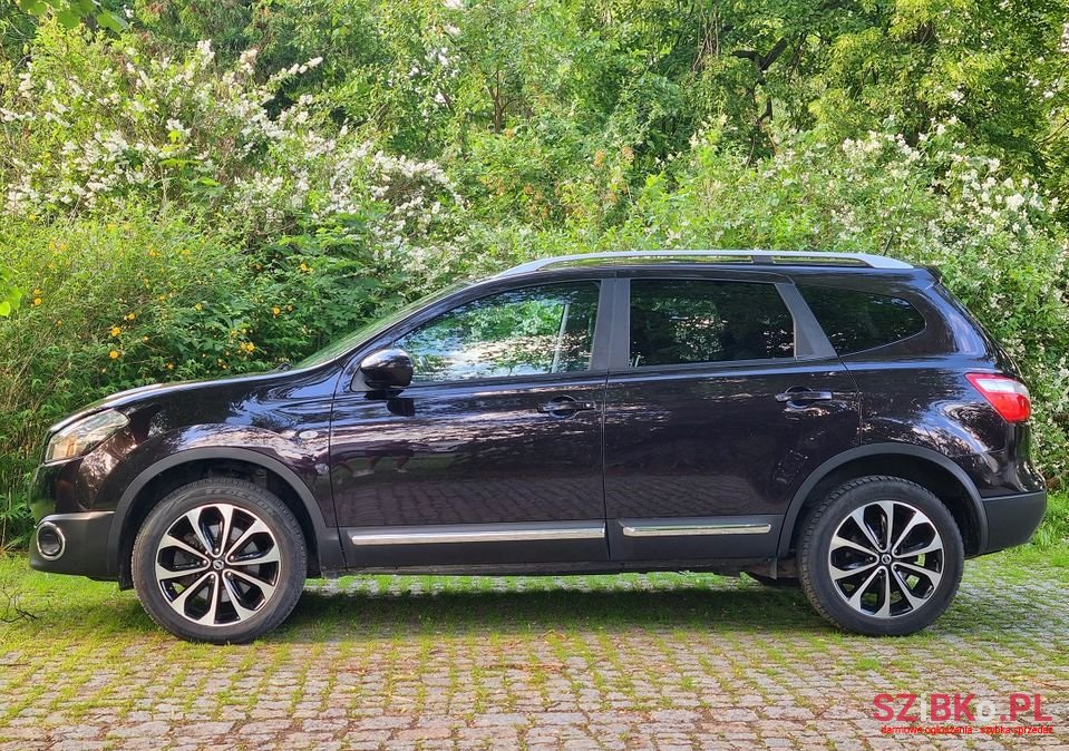 2011' Nissan Qashqai photo #2