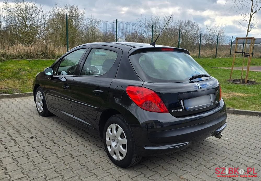 2006' Peugeot 207 photo #3