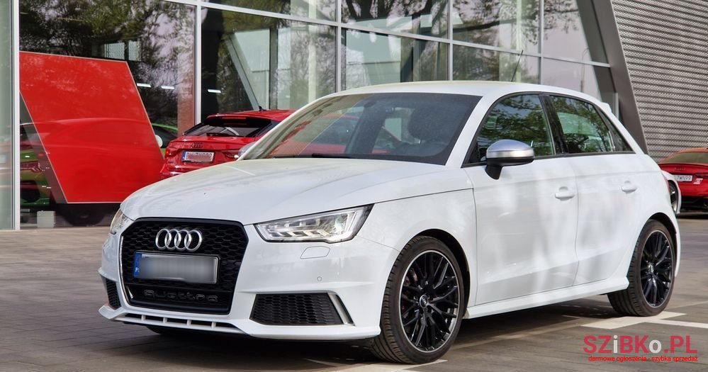 2015' Audi S1 Sportback photo #1