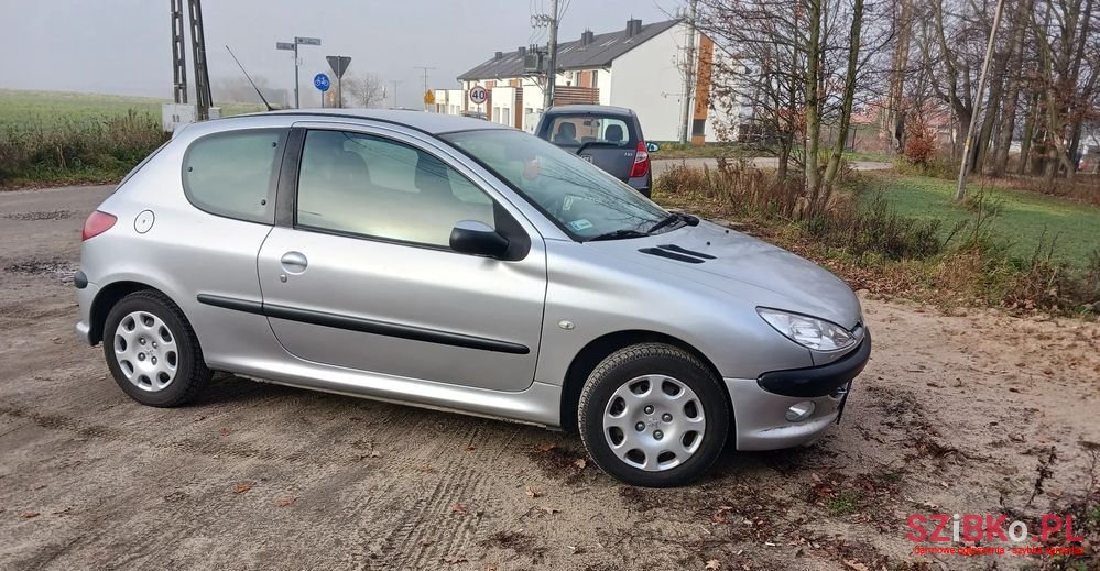 2009' Peugeot 206 photo #1