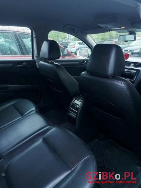 2009' Skoda Superb photo #3