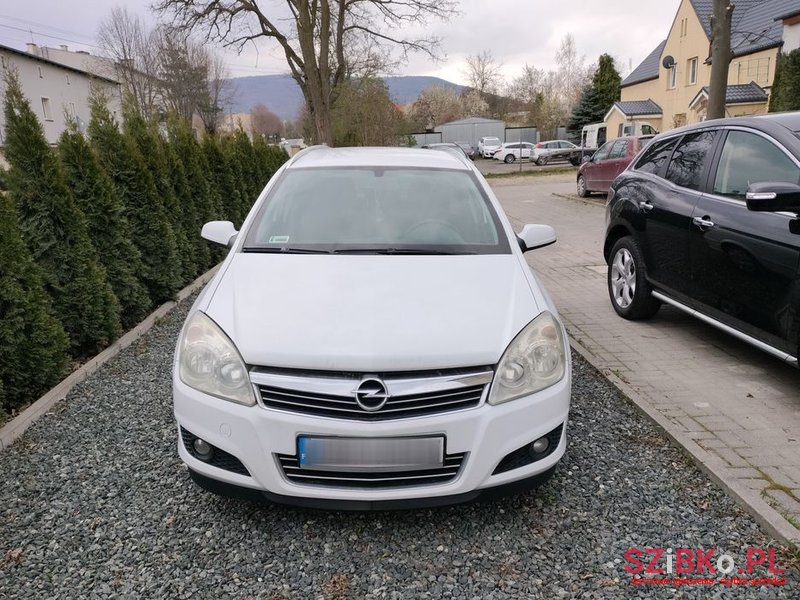 2007' Opel Astra photo #2