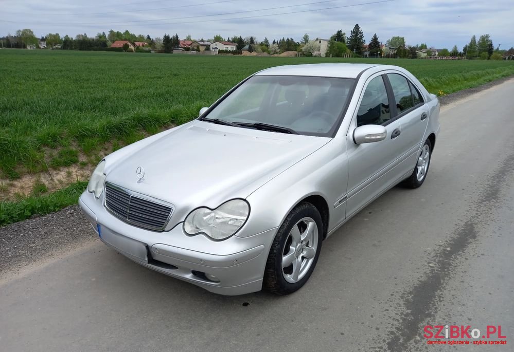 2003' Mercedes-Benz C-Class photo #4