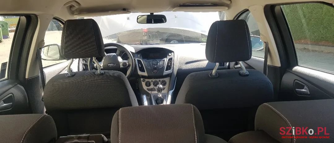 2013' Ford Focus photo #6