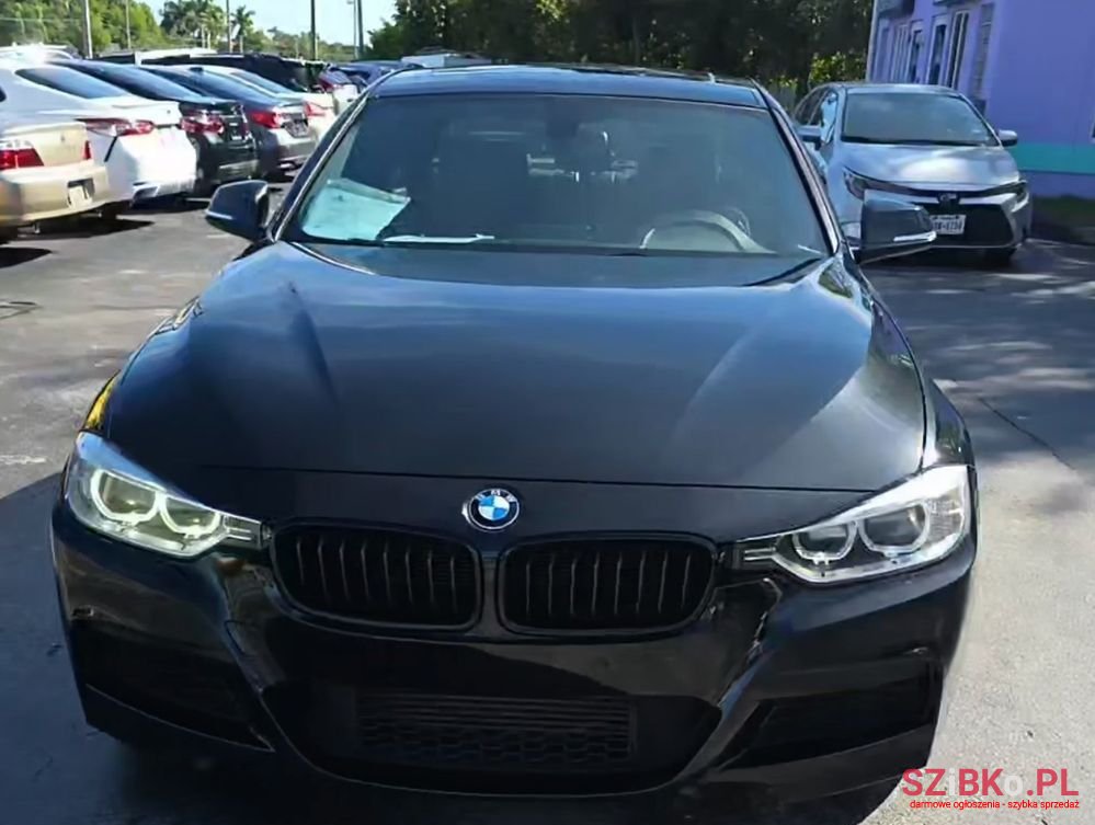 2014' BMW 3 Series photo #1