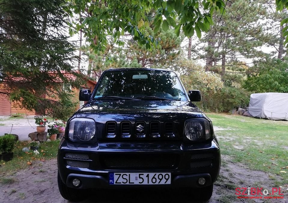 2010' Suzuki Jimny photo #1