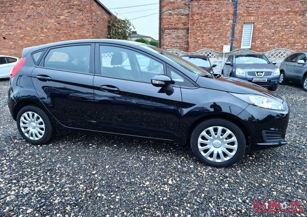 2013' Ford Fiesta 1.25 Trend photo #5