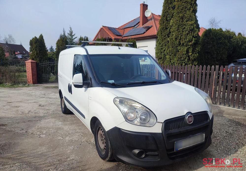 2012' Fiat Doblo photo #1