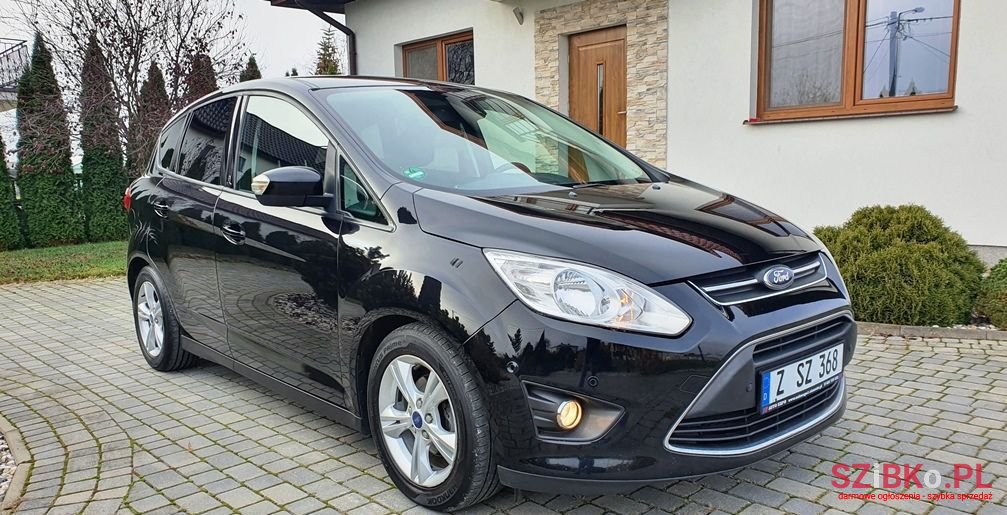 2013' Ford C-MAX photo #2