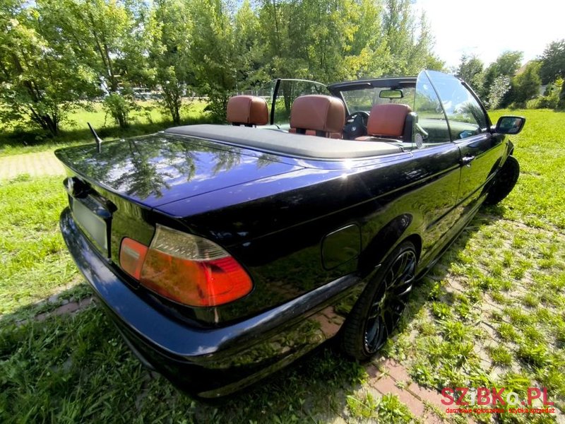 2005' BMW 3 Series photo #2