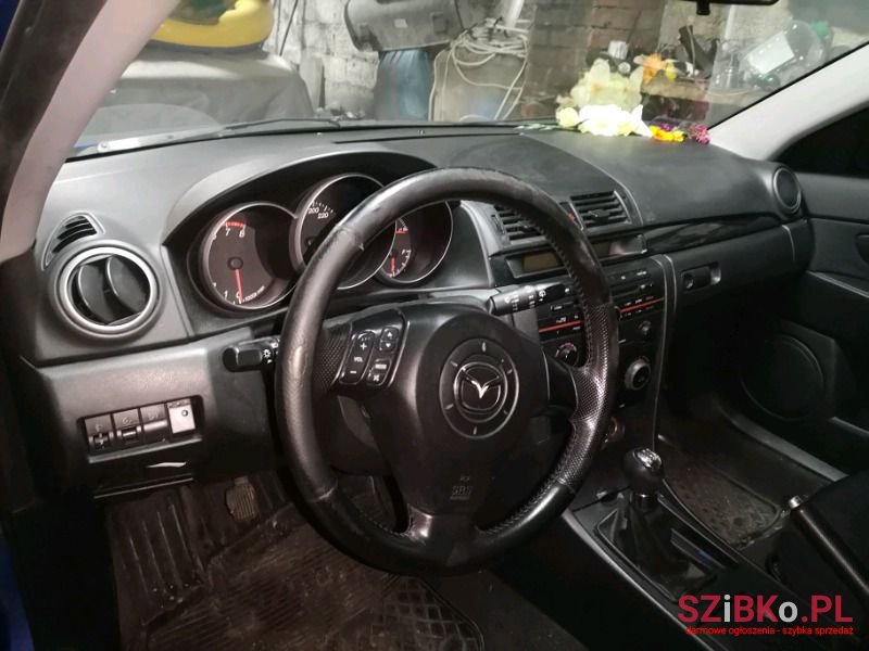 2004' Mazda 3 photo #3