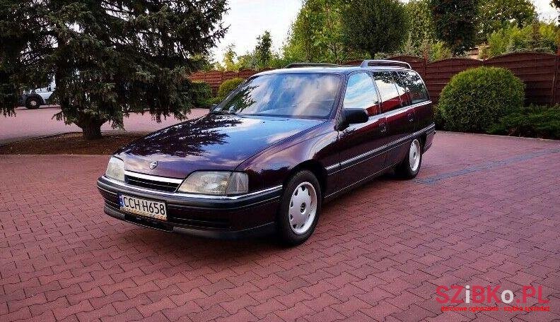 1993' Opel Omega photo #1