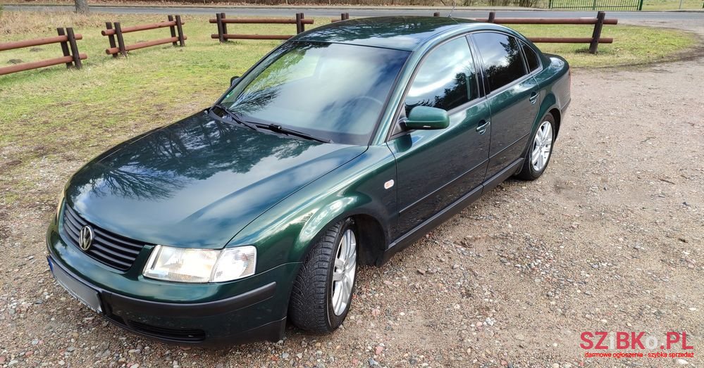 1997' Volkswagen Passat photo #2