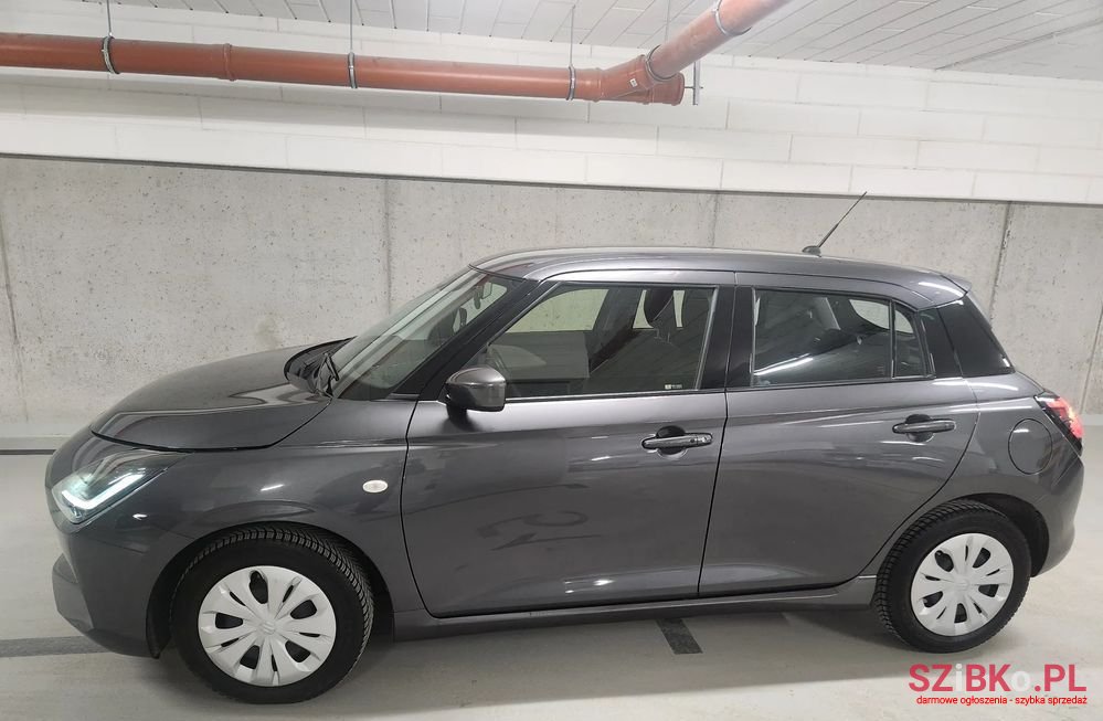 2024' Suzuki Swift photo #2