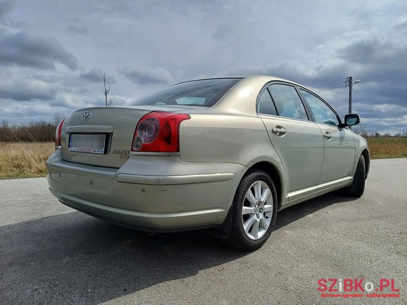 2007' Toyota Avensis photo #6