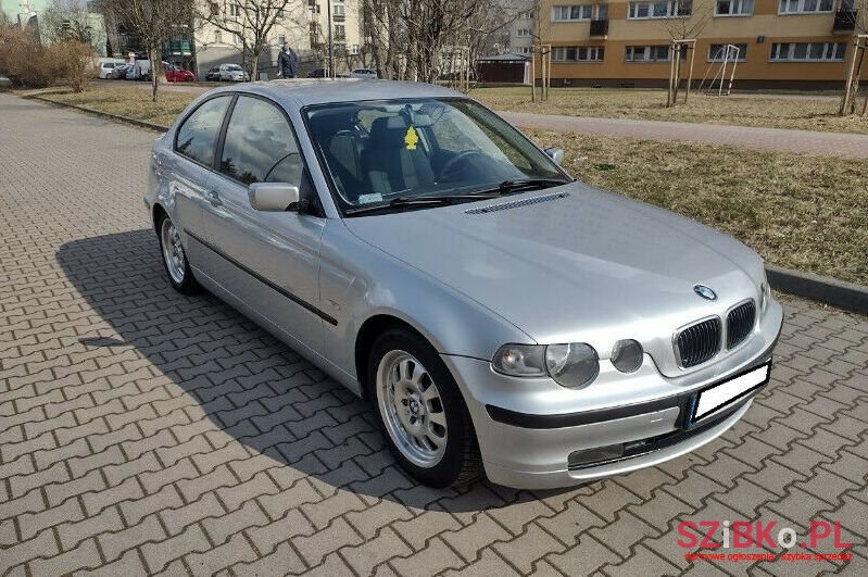 2002' BMW 316 photo #1