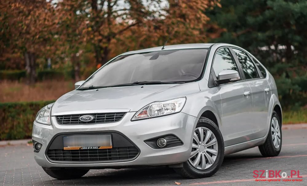 2010' Ford Focus photo #1