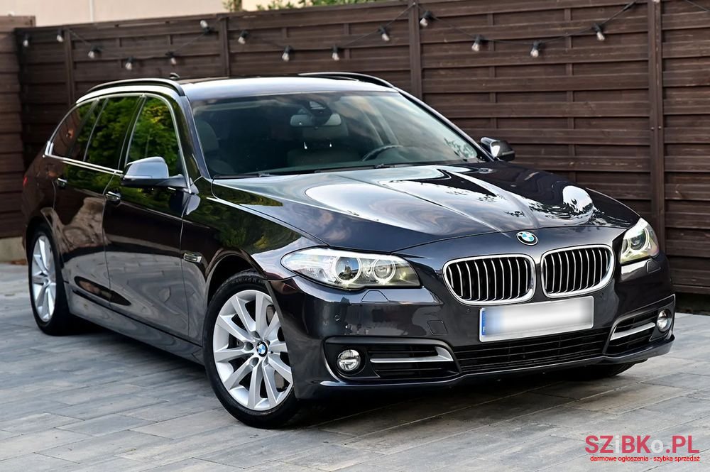 2014' BMW 5 Series 525D photo #1