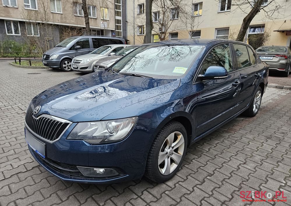 2014' Skoda Superb photo #1