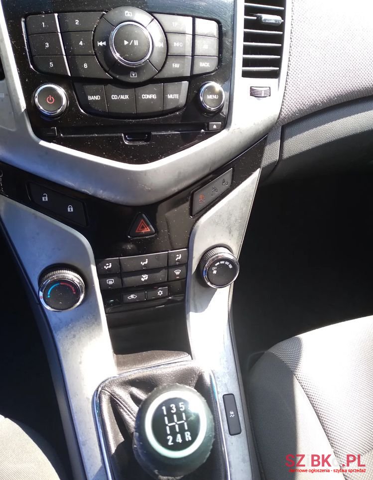 2009' Chevrolet Cruze 2.0 Vdci Ls photo #3