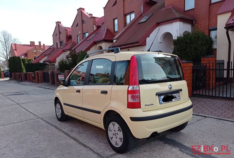 2005' Fiat Panda photo #4