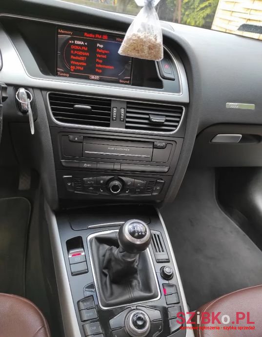 2011' Audi A5 photo #4